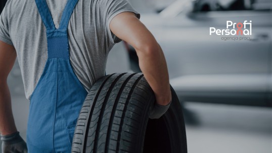 UDT driver job at a leading tire warehouse near Warsaw